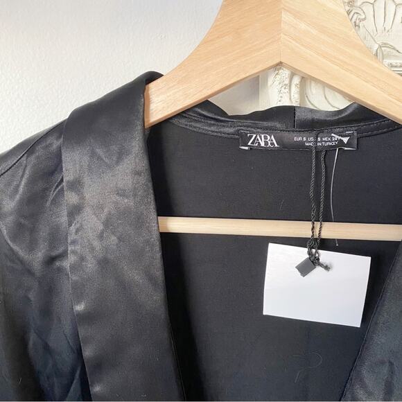 Zara Blogger Favorite Jewel Buckle Satin Mini Dress - Picture 3 of 9